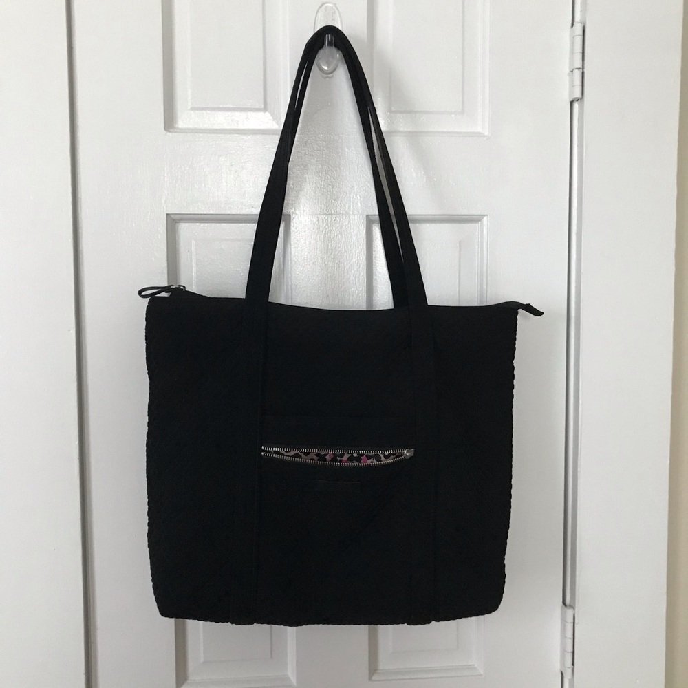 ✦ Vera Bradley Tote ✦